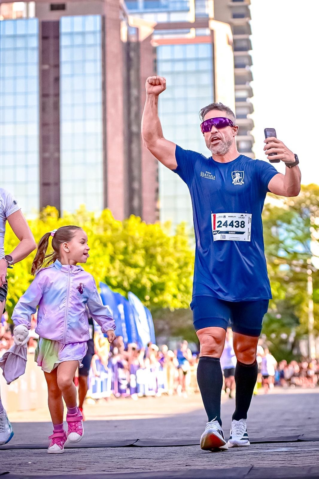 Diego Ribas corre 21 km em Vit&oacute;ria; veja em quanto tempo terminou