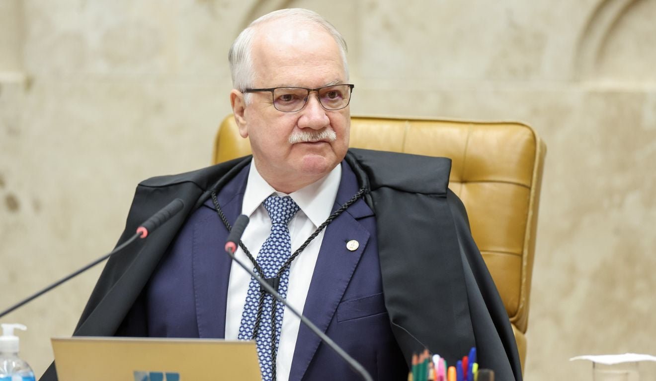 Ap&oacute;s Moraes acusar Mendon&ccedil;a, Fachin cobra explica&ccedil;&otilde;es dos dois ministros e inclui PF e PGR