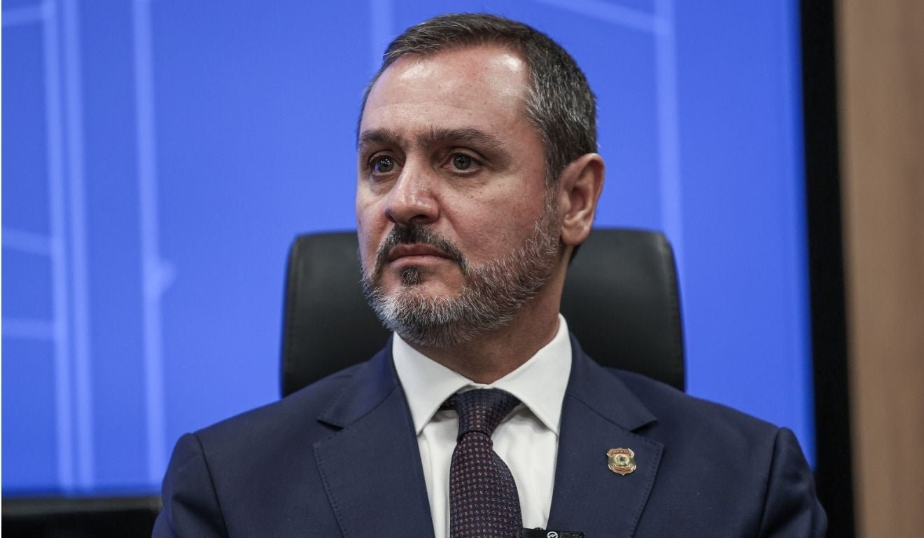 STF forma maioria para manter afastamento do diretor-geral da PF