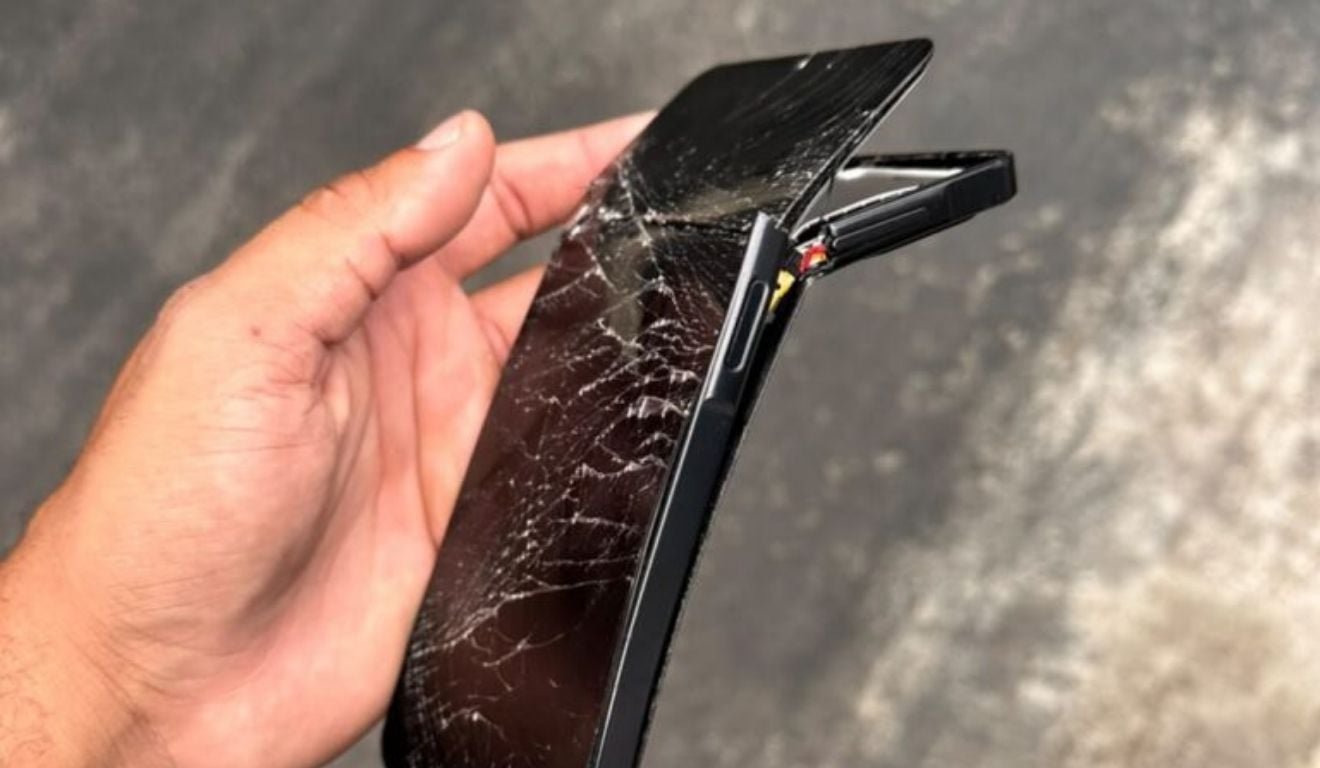 Alvo de opera&ccedil;&atilde;o contra lavagem de dinheiro no ES destr&oacute;i celular para evitar apreens&atilde;o