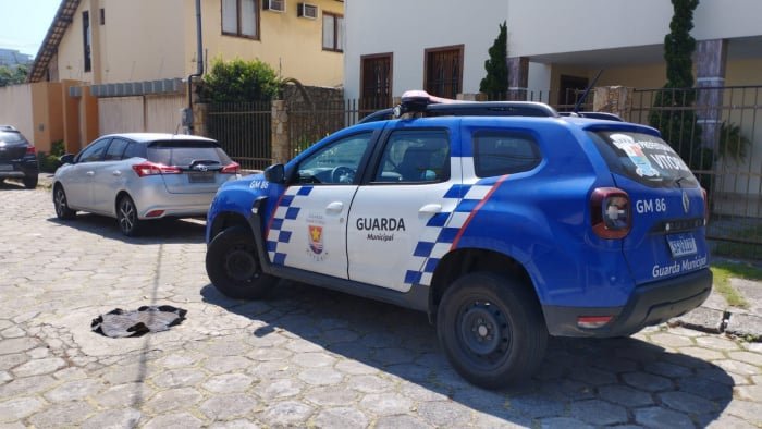 Motorista &eacute; v&iacute;tima de sequestro na Mata da Praia; carro &eacute; recuperado