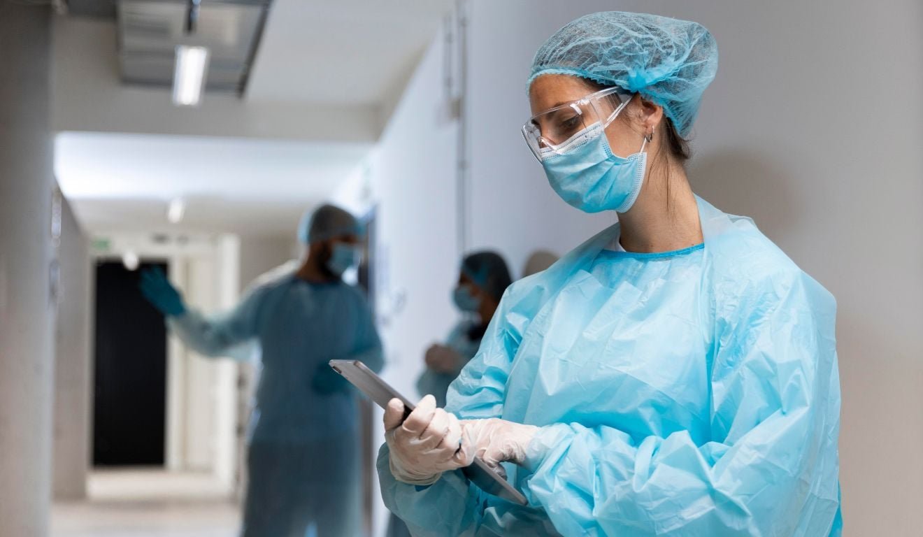 Oito em cada dez m&eacute;dicos de UTI precisam de aten&ccedil;&atilde;o &agrave; sa&uacute;de mental, aponta estudo