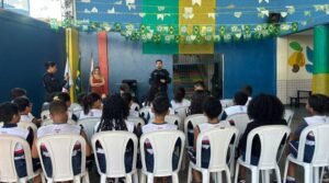 Forma&ccedil;&atilde;o cidad&atilde; nas escolas: Projeto Anjos da Guarda inicia 12&ordf; turma em Jardim Colorado