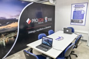 Vit&oacute;ria inaugura servi&ccedil;o especializado para consumidores superendividados