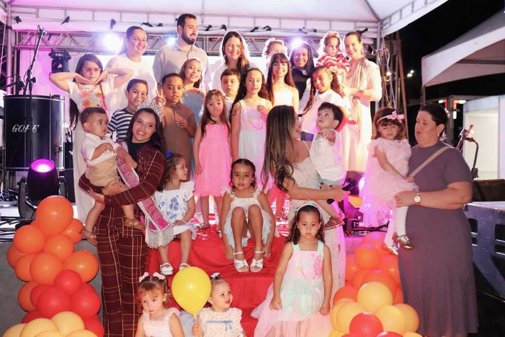 Feira Capixaba de Neg&oacute;cios re&uacute;ne 47 expositores e grande p&uacute;blico em I&uacute;na