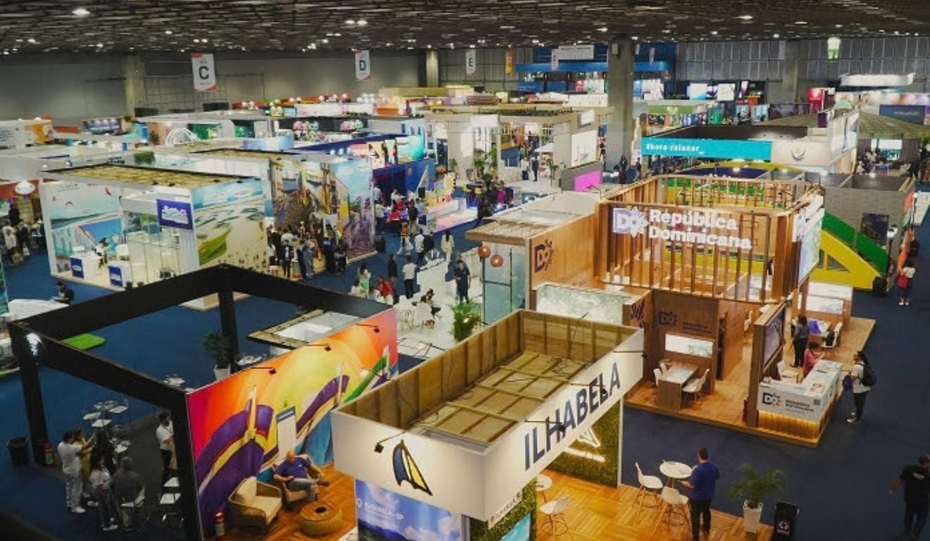 ES apresenta turismo, caf&eacute; e cultura a agentes de viagens em feira nacional
