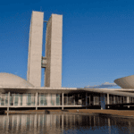 Elei&ccedil;&otilde;es 2026: onze candidatos disputam duas vagas ao Senado no Esp&iacute;rito Santo