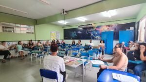 Professores da rede municipal participam de forma&ccedil;&atilde;o sobre Educa&ccedil;&atilde;o das Rela&ccedil;&otilde;es &Eacute;tnico-Raciais