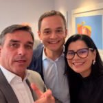 &ldquo;QUEM VOTA 22 NO ESP&Iacute;RITO SANTO VOTA 10 PARA GOVERNADOR&rdquo;: alian&ccedil;a entre Fl&aacute;vio Bolsonaro e Pazolini ganha for&ccedil;a em Bras&iacute;lia