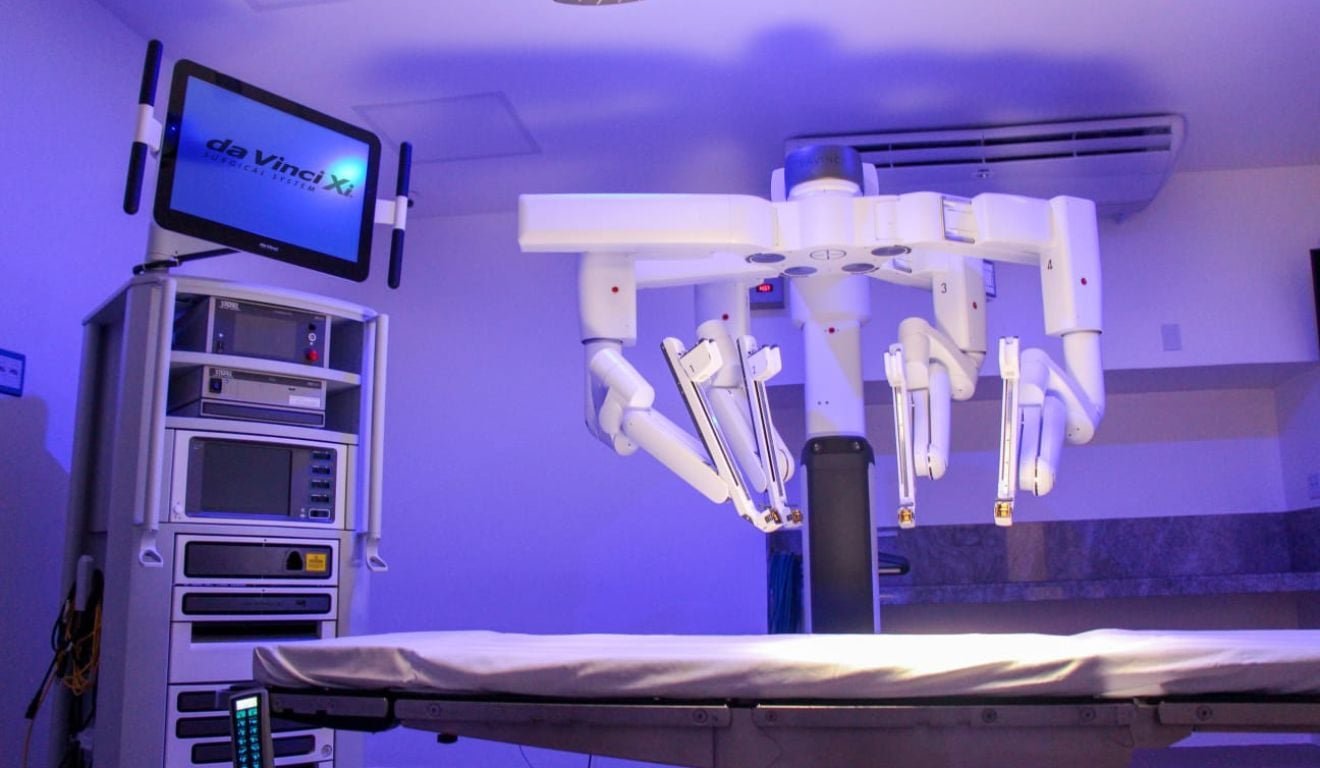 Rob&ocirc; Da Vinci, sistema cir&uacute;rgico rob&oacute;tico avan&ccedil;ado, dispon&iacute;vel no Hospital Santa Rita. Imagem: Divulga&ccedil;&atilde;o