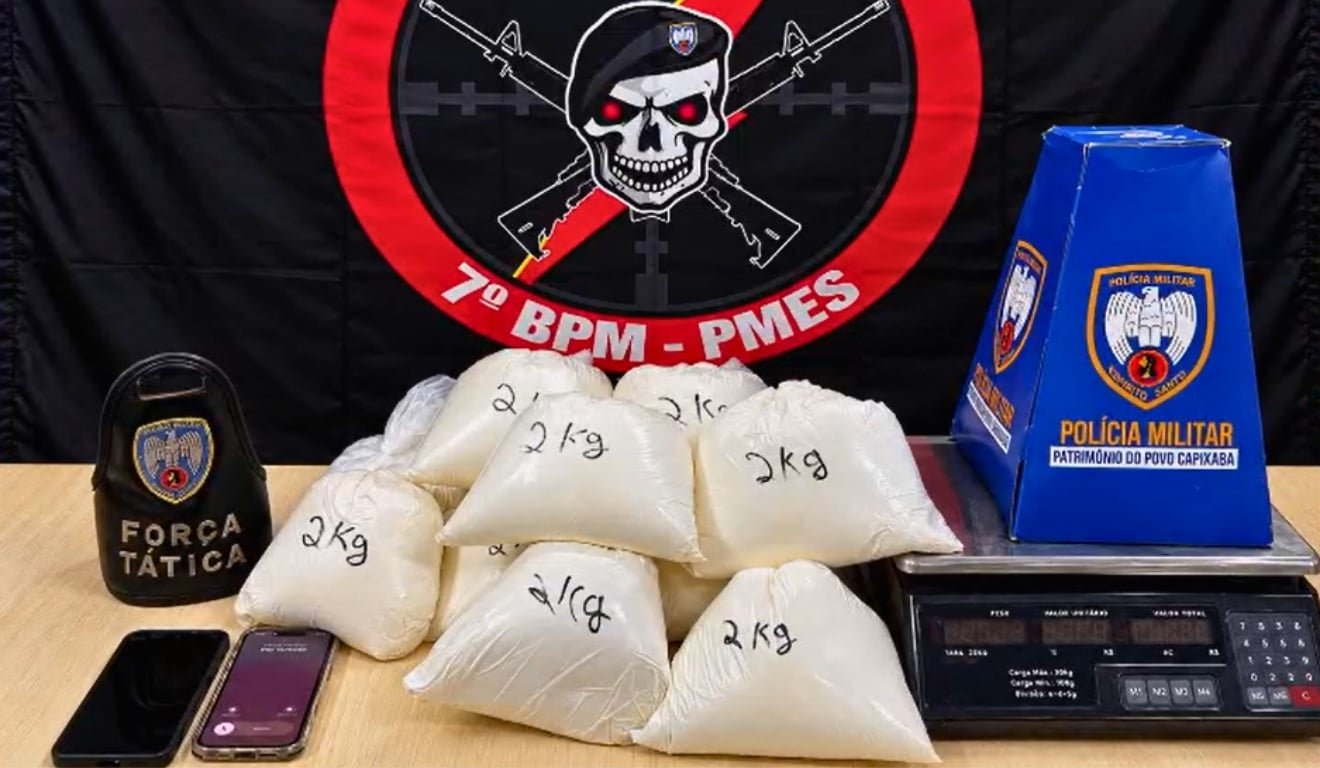 Suspeito &eacute; preso com 25 quilos de coca&iacute;na no Morro do Quiabo