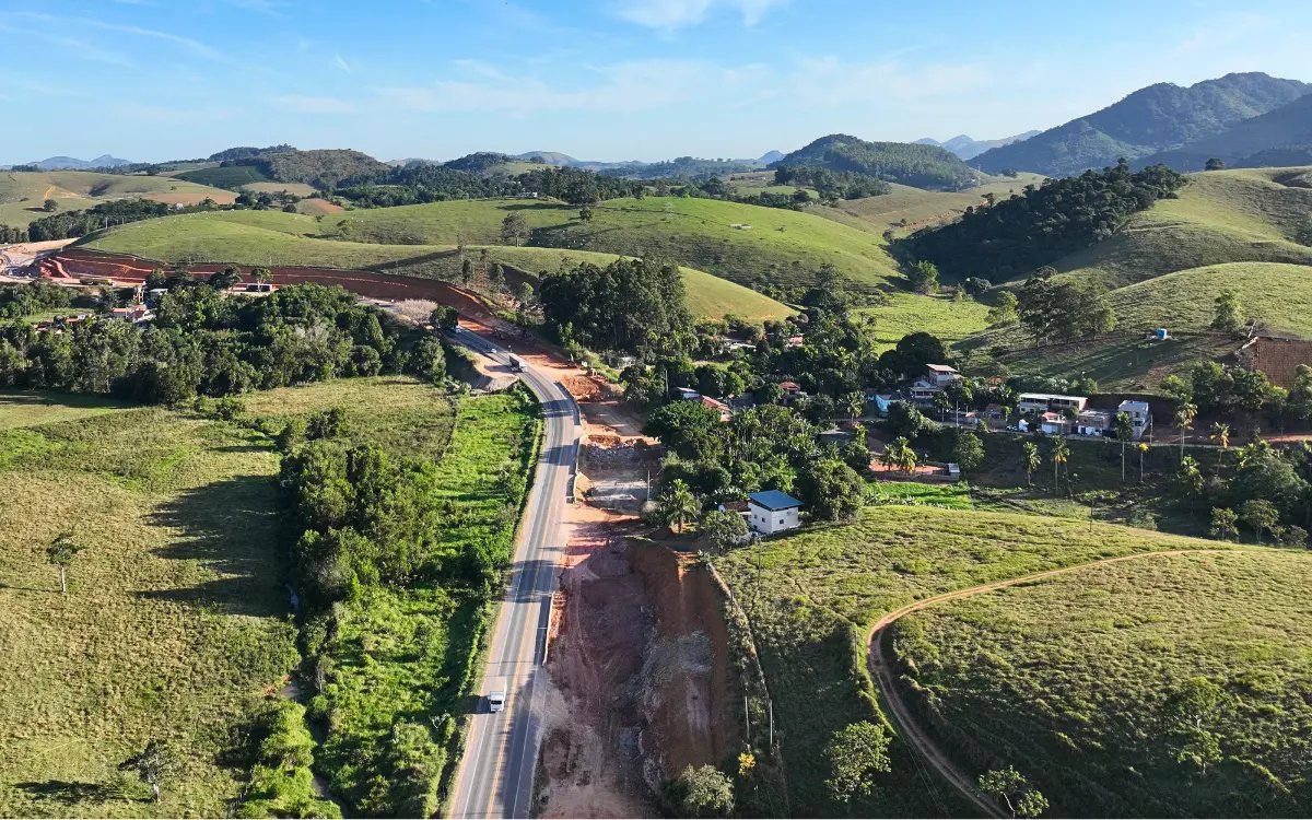 Interdi&ccedil;&otilde;es na BR-101 afetam tr&aacute;fego em 4 cidades