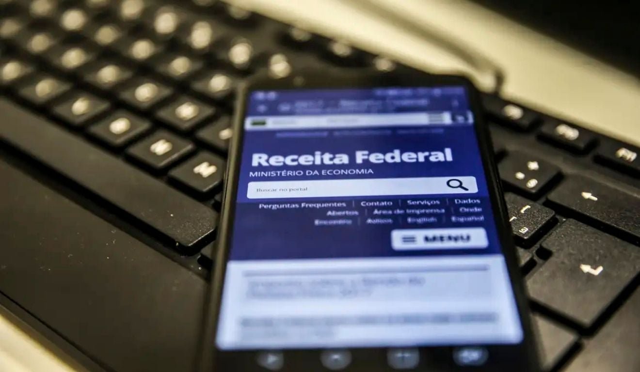Mais de 10 mil capixabas t&ecirc;m pend&ecirc;ncias no IR e recebem cartas da Receita