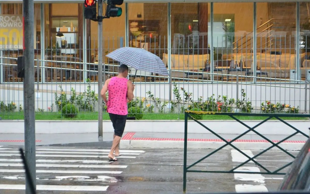 Chuva forte e granizo: ES tem alerta para tempestades