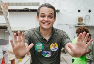 Disputa pelo Governo do Esp&iacute;rito Santo tem Pazolini com 57,14% dos votos v&aacute;lidos, indica Ipopes