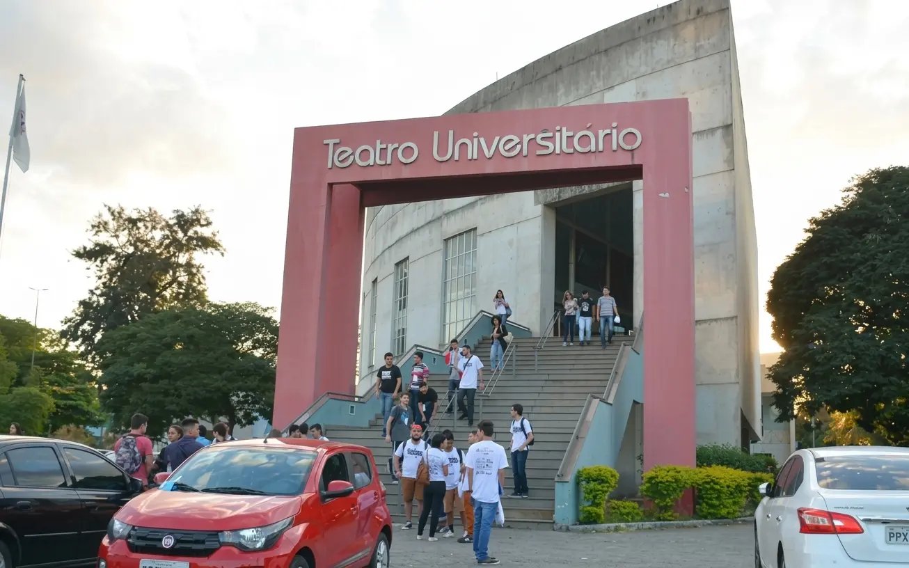 Ufes alcan&ccedil;a 22&ordm; lugar em ranking nacional de universidades
