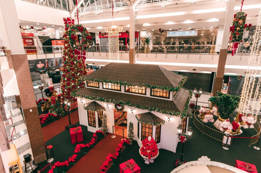 Shoppings da Grande Vit&oacute;ria iniciam temporada de Natal com a chegada do Papai Noel; confira as atra&ccedil;&otilde;es
