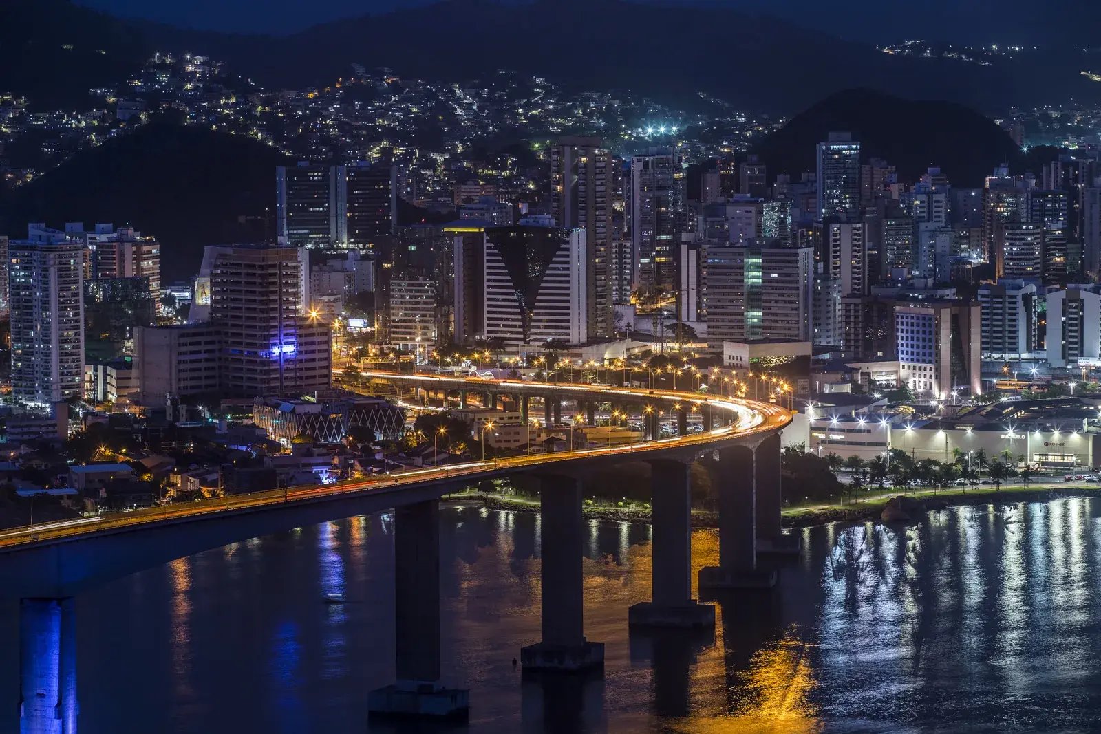 Corrida Luzes da Cidade cruza a Terceira Ponte no dia 14