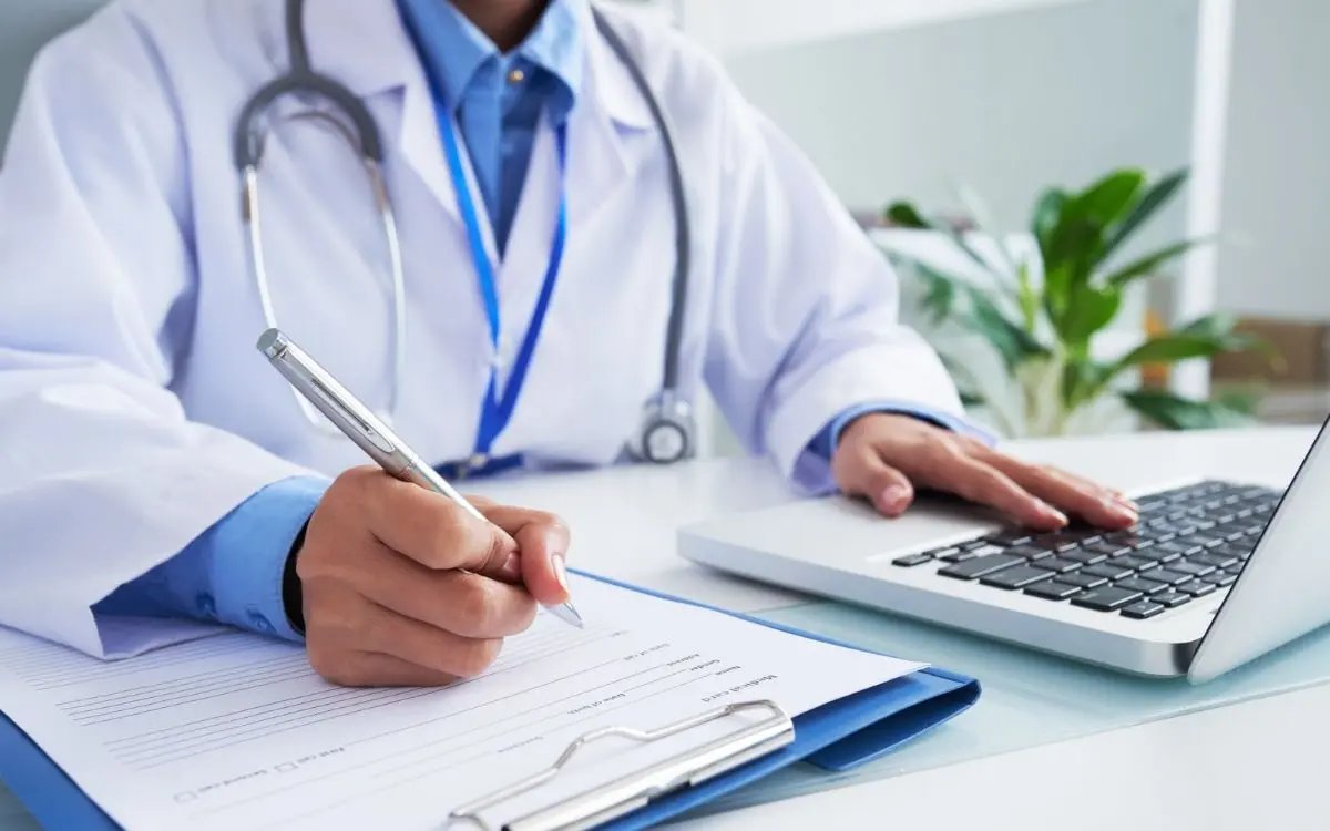 Vit&oacute;ria recebe encontro sobre patrim&ocirc;nio e carreira m&eacute;dica