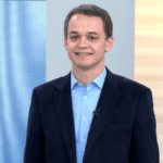 Governador eleito do ES volta a atuar como delegado at&eacute; a posse