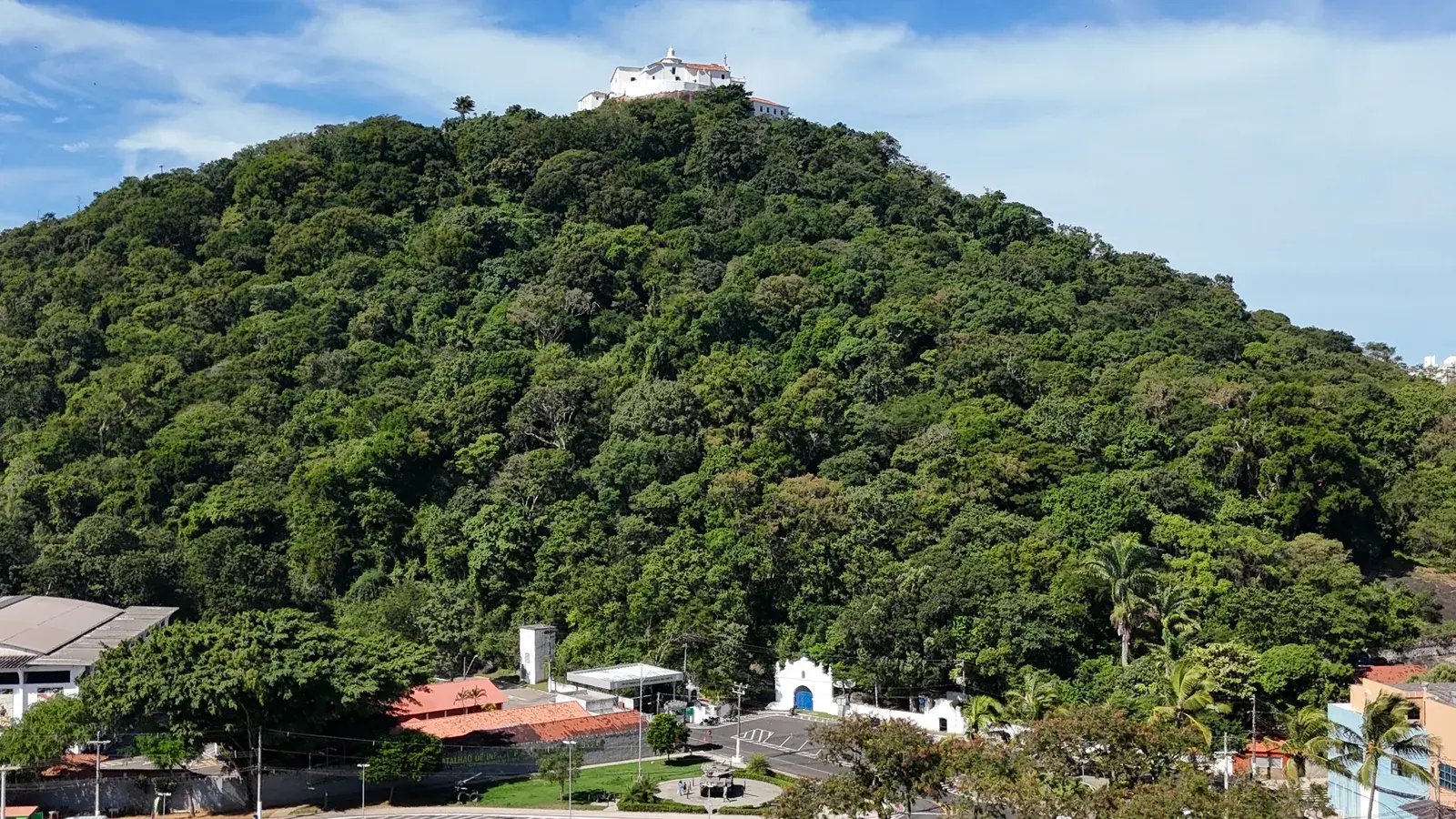 Largo Frei Pedro Pal&aacute;cios, na Prainha, ser&aacute; restaurado