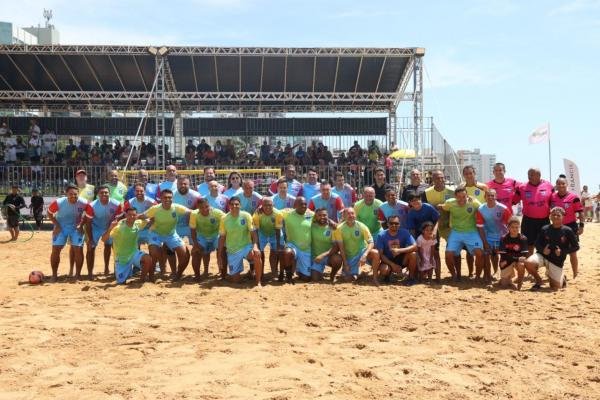 Desafio das Estrelas de Beach Soccer agita Arena Esportiva de Verão na Praia da Costa