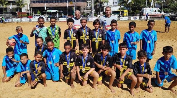 Arena Esportiva recebe campeonatos de beach soccer nesta semana