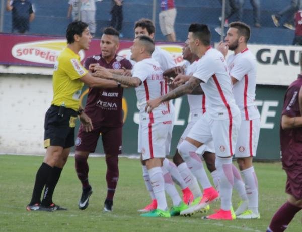 Bragantino x Altos: CBF escala árbitro gaúcho para jogo da 2ª fase em São Paulo